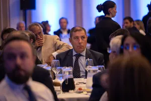 Ministra Tamara Paseyro disertó en almuerzo de trabajo