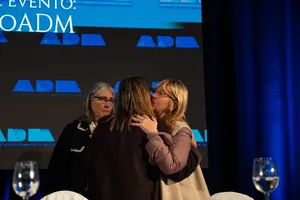 Ministra Tamara Paseyro disertó en almuerzo de trabajo