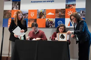 UTE e INAU renuevan convenio juvenil