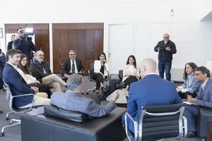 Créditos: Camilo Dos Santos (fotografía) / Presidencia de la República (fuente institucional) Presidente Orsi recibe a Ben Gomes
