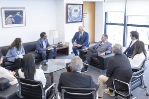 Créditos: Camilo Dos Santos (fotografía) / Presidencia de la República (fuente institucional) Presidente Orsi recibe a Ben Gomes