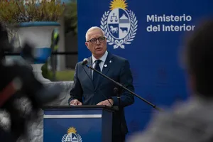Orsi en ceremonia del Ministerio del Interior