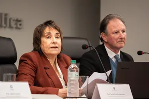 Yamandú Orsi asistió a celebración de bicentenario de la Suprema Corte de Justicia