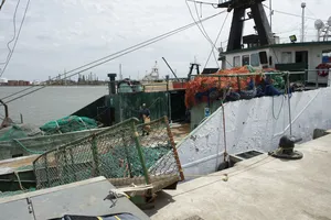 Zarpada del buque pesquero de DINARA