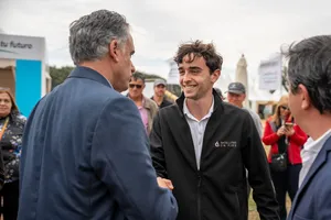 Presidente Orsi participó de feria forestal en Juan Lacaze