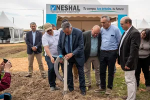 Presidente Orsi participó de feria forestal en Juan Lacaze