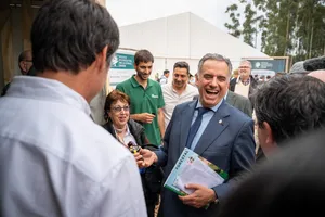 Presidente Orsi participó de feria forestal en Juan Lacaze