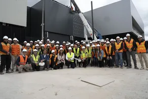 Presidente Orsi visitó obras de shopping de av. garzón