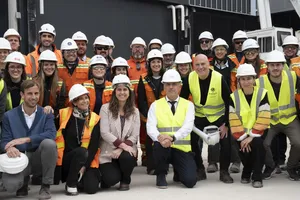 Presidente Orsi visitó obras de shopping de av. garzón